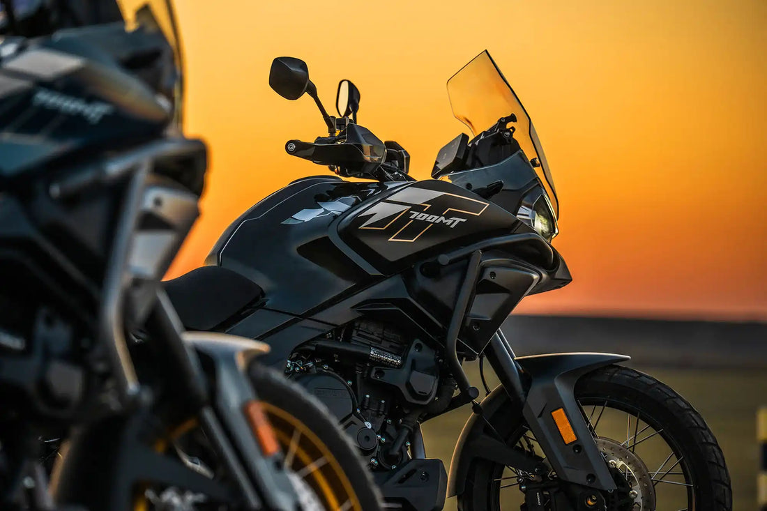 CFMOTO 700 MT : Un trail polyvalent taillé pour les horizons pyrénéens